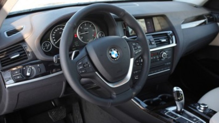 BMW X3, probleme cu airbag-ul pentru pasagerul din dreapta